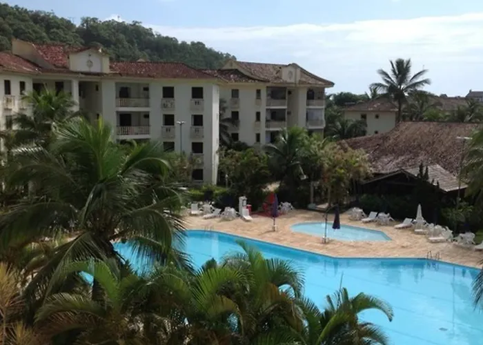 Condomínio Clube Wembley Tennis Ubatuba